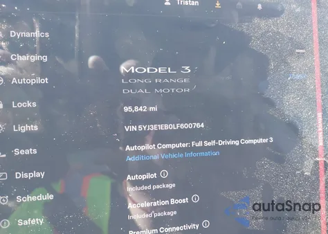 2020 Tesla Model 3 Long Range Dual Motor All-Wheel Drive z USA, uszkodzony, nr VIN 5YJ3E1EB0LF600764